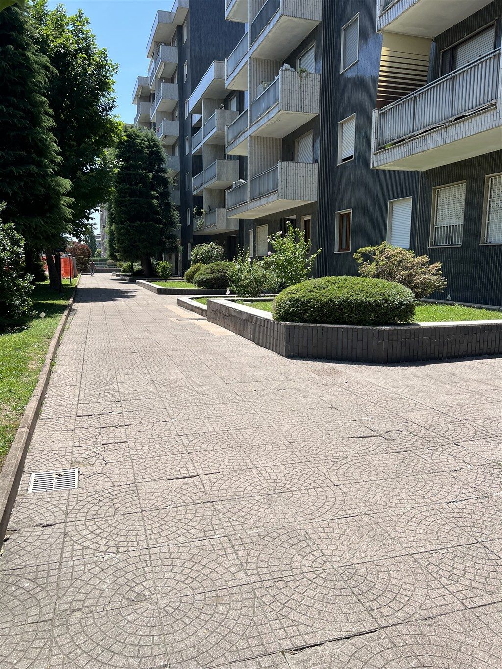Trilocale con terrazzo a Novate MIlanese